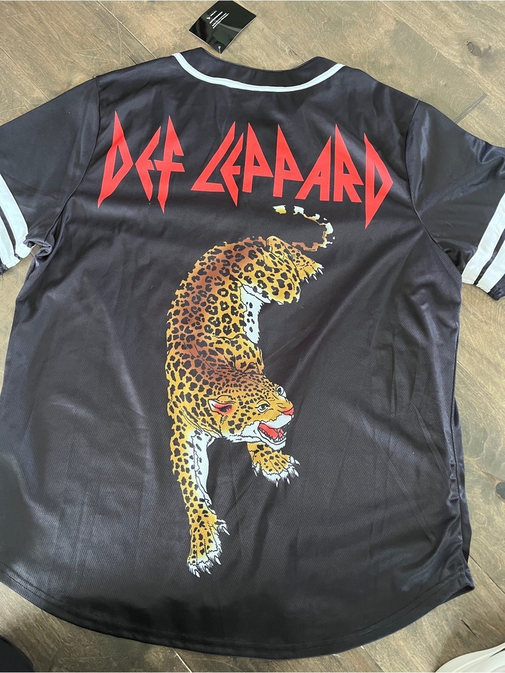 Def Leppard Baseball Jersey NWT - Picture 6 of 6